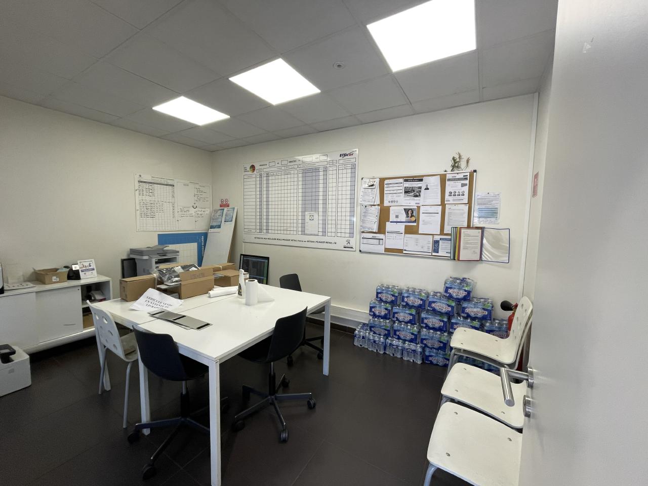 Commerce Saint-Mitre-les-Remparts 1024m² Location commerce Saint-Mitre-les-Remparts Bouches-du-Rhône OLCOM2420875 17